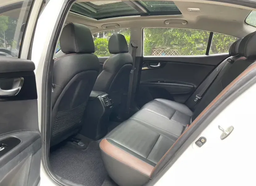 2017 Kia Cachet 1.8L 143HP L4 6AT,autocango,china used car exporter,china ev exporter,chinese used car exporter,chinese used ev exporter