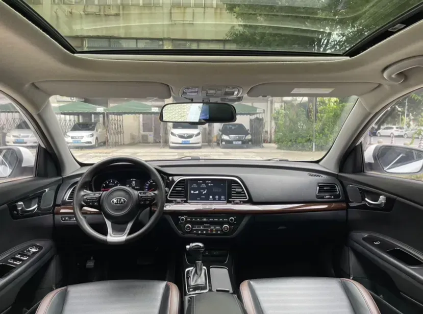 2017 Kia Cachet 1.8L 143HP L4 6AT,autocango,china used car exporter,china ev exporter,chinese used car exporter,chinese used ev exporter