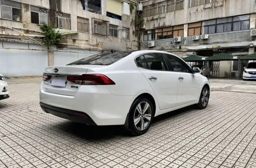 2017 Kia Cachet 1.8L 143HP L4 6AT,autocango,china used car exporter,china ev exporter,chinese used car exporter,chinese used ev exporter