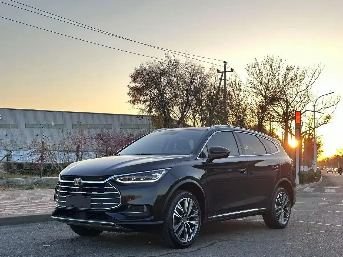 2018 BYD Tang 2.0T 205HP L4 6AT