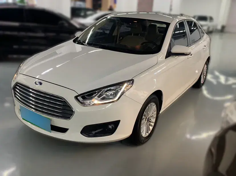 2017 Ford Escort 1.5L 113HP L4 6AT