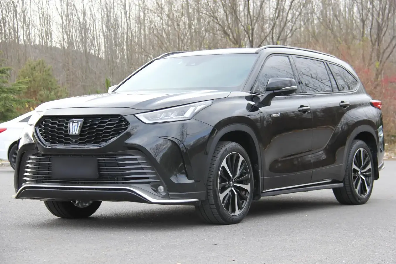 2021 Toyota Crown Kluger 2.5L 192HP L4 E-CVT Hybrid