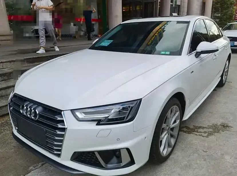 2019 Audi A4L 2.0T 190HP L4 7DCT