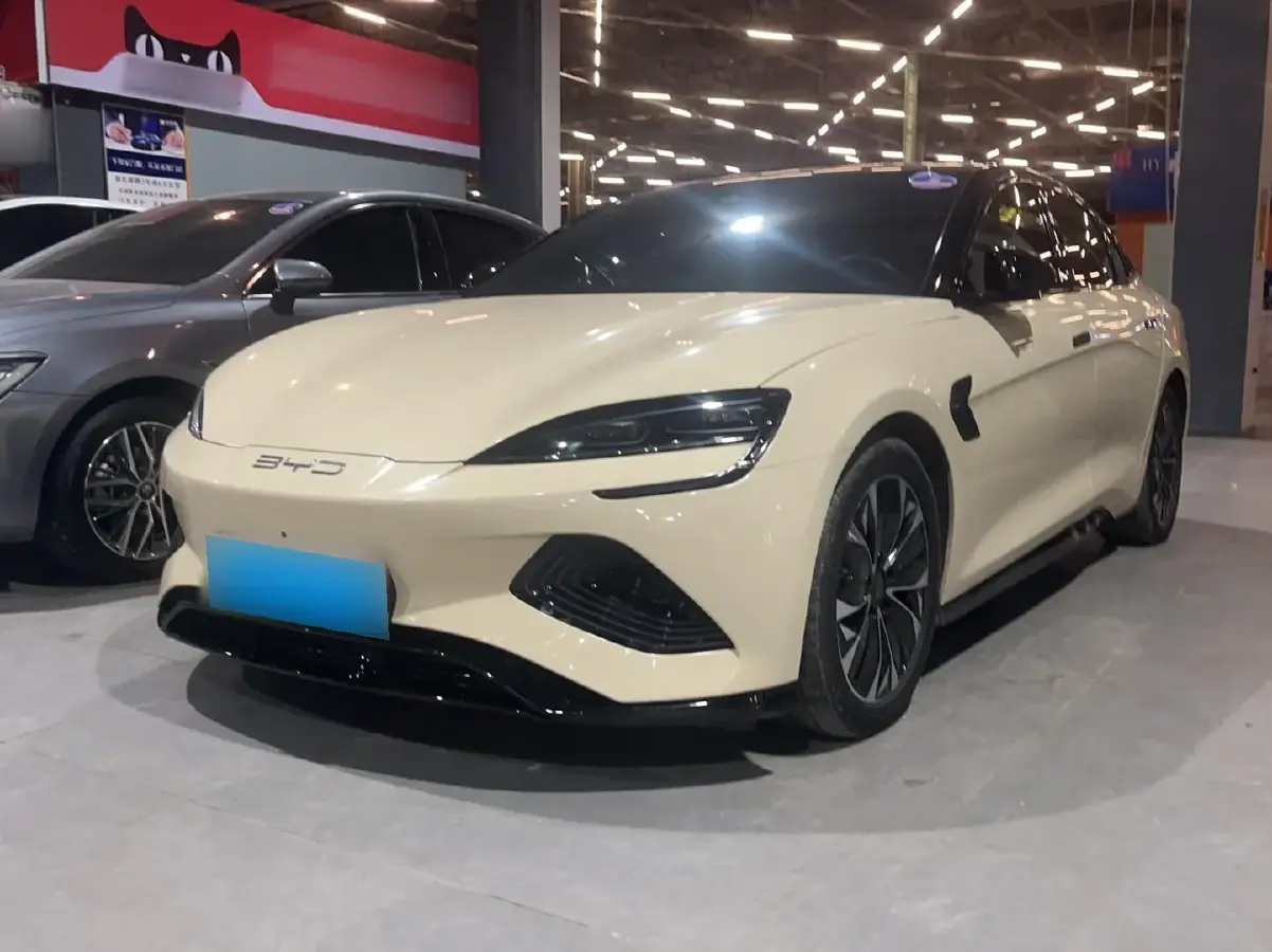 2023 BYD Seal BEV 82.5KWH