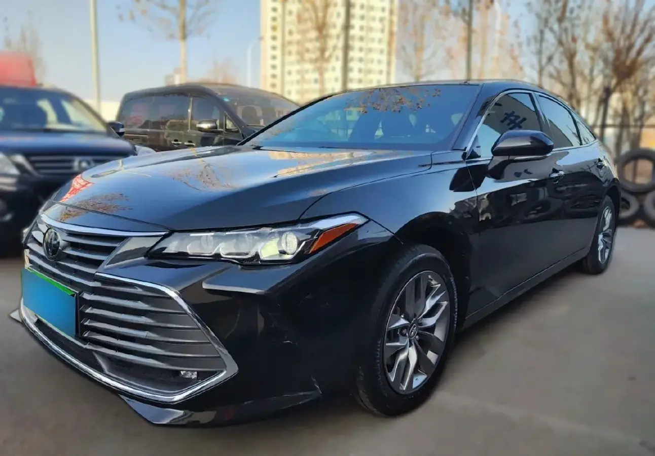 2019 Toyota Avalon 2.0L 178HP L4 CVT
