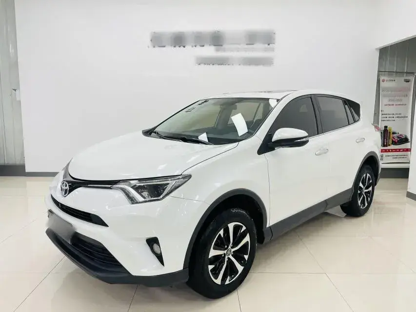 2016 Toyota RAV4 2.0L 151HP L4 CVT