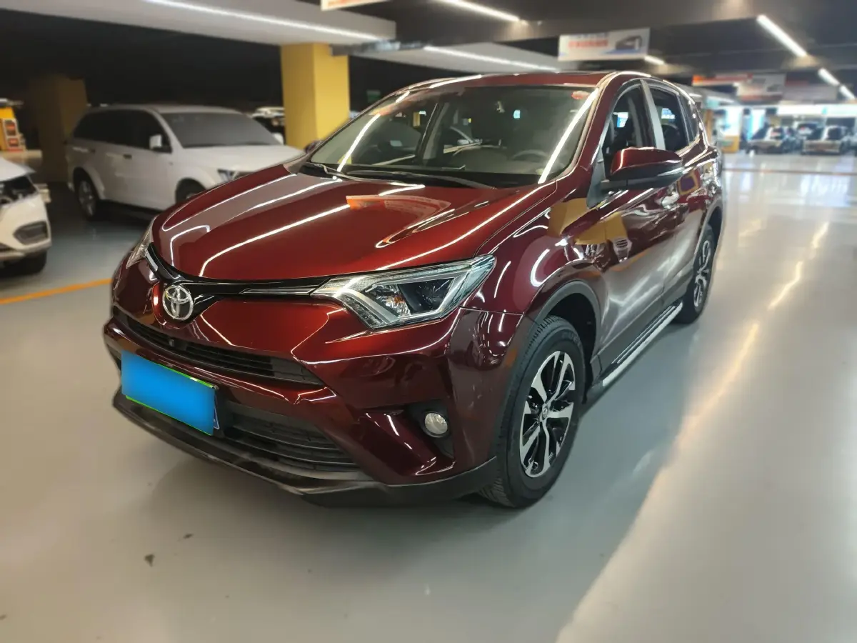 2016 Toyota RAV4 2.0L 151HP L4 CVT