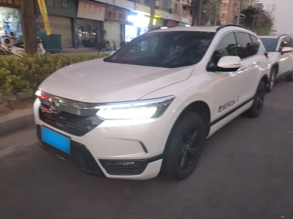 2020 Honda Breeze 1.5T 193HP L4 CVT