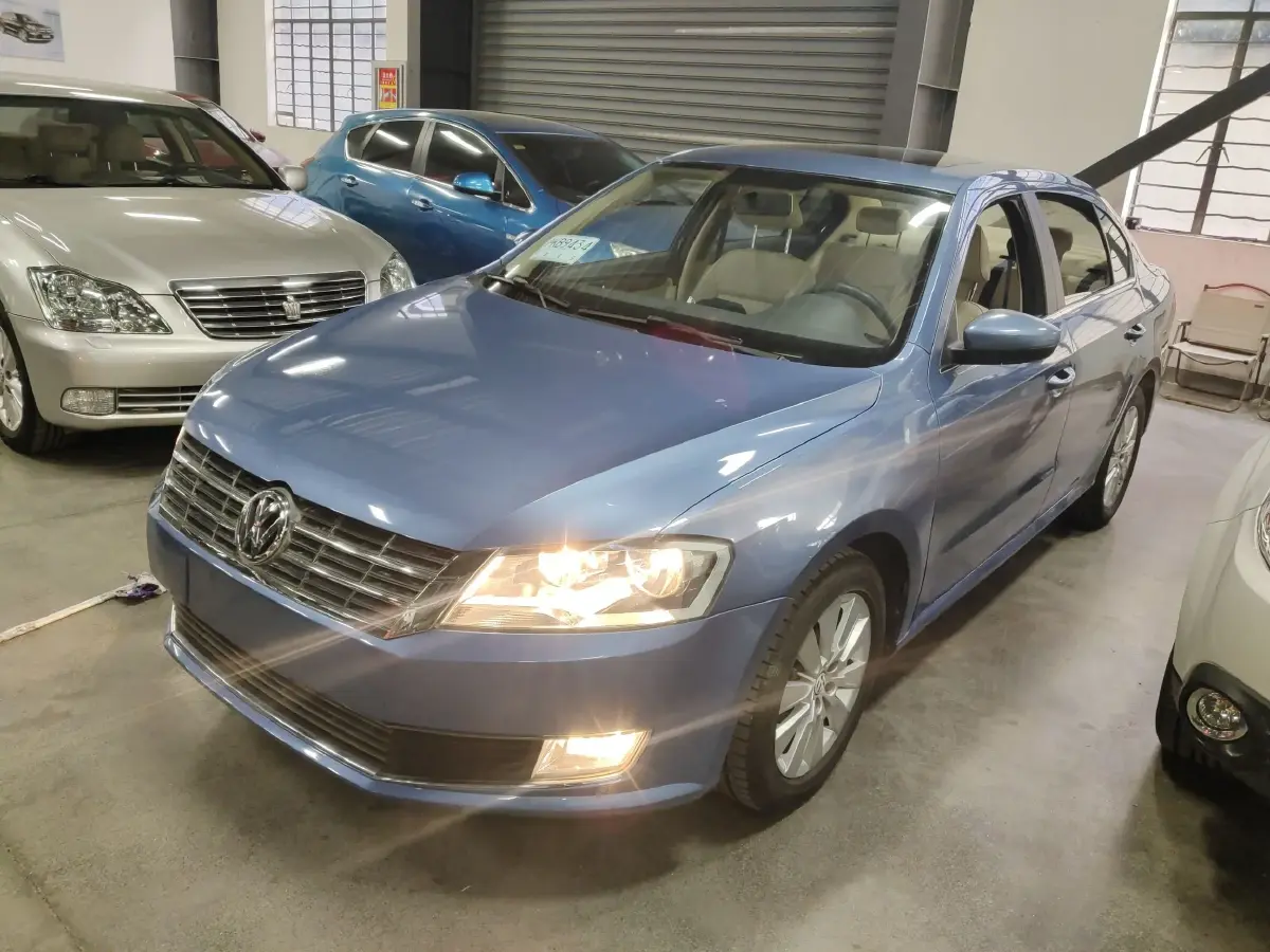 2013 Volkswagen Lavida 1.6L 105HP L4 6AT