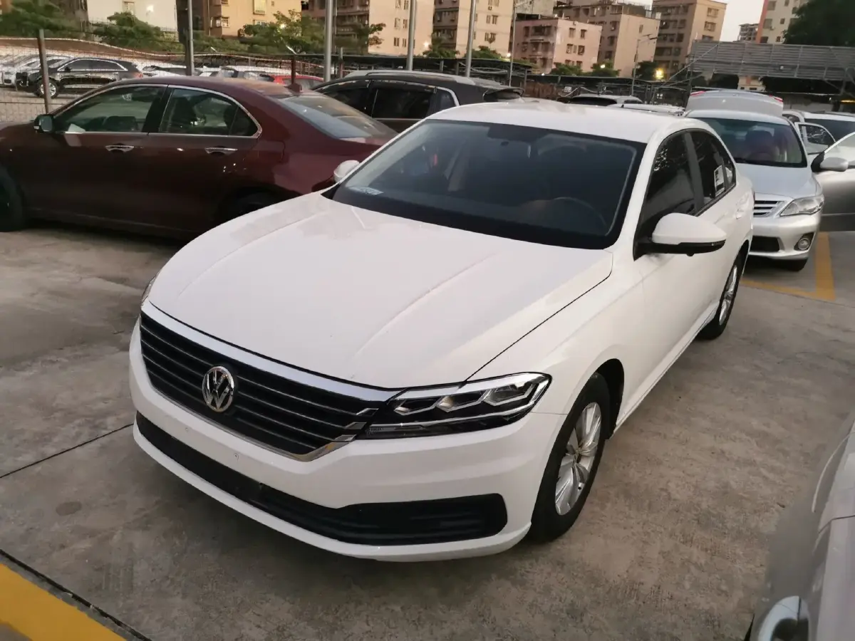 2019 Volkswagen Lavida 1.5L 112HP L4 6AT