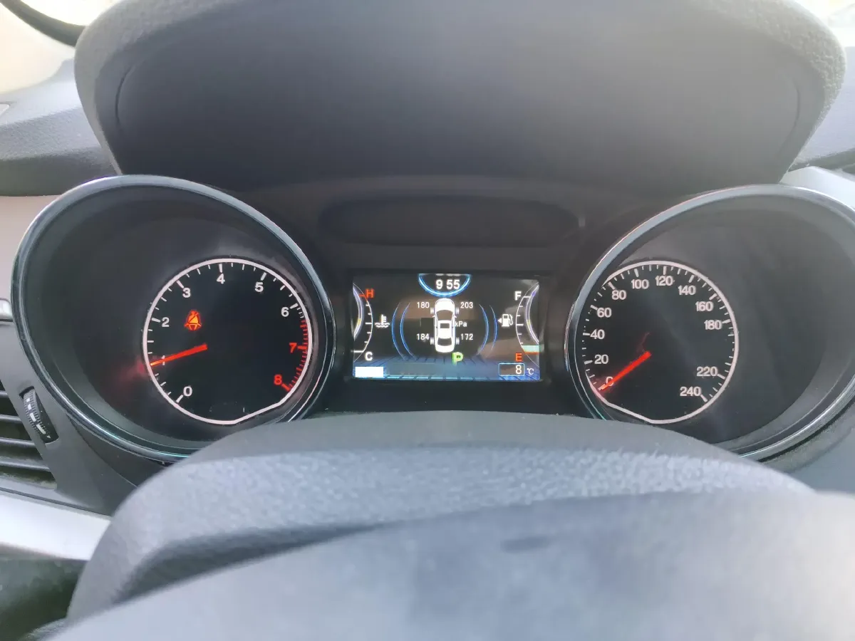 2014 BYD G5 1.5T 154HP L4 6DCT,autocango,china used car exporter,china ev exporter,chinese used car exporter,chinese used ev exporter