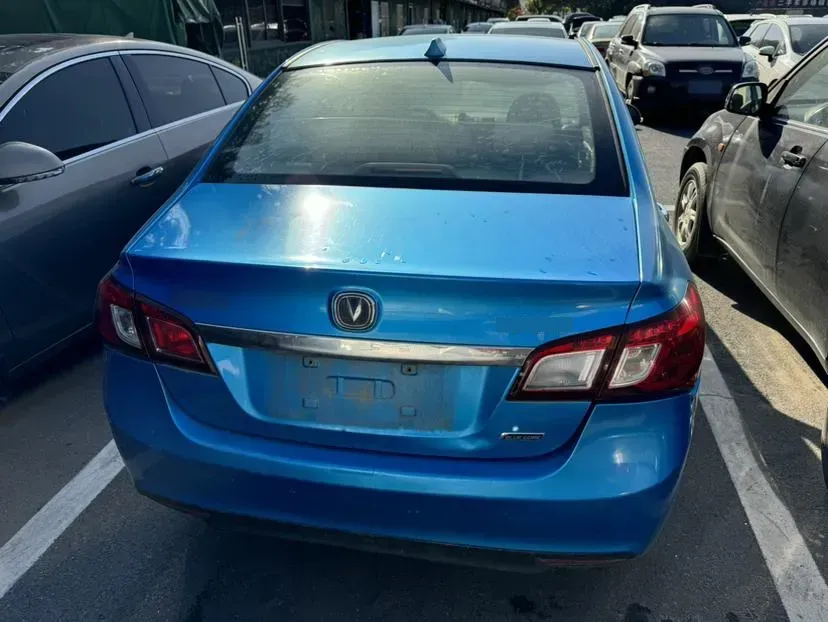 2012 ChangAn Alsvin V5 1.5L 114HP L4 5MT,autocango,china used car exporter,china ev exporter,chinese used car exporter,chinese used ev exporter
