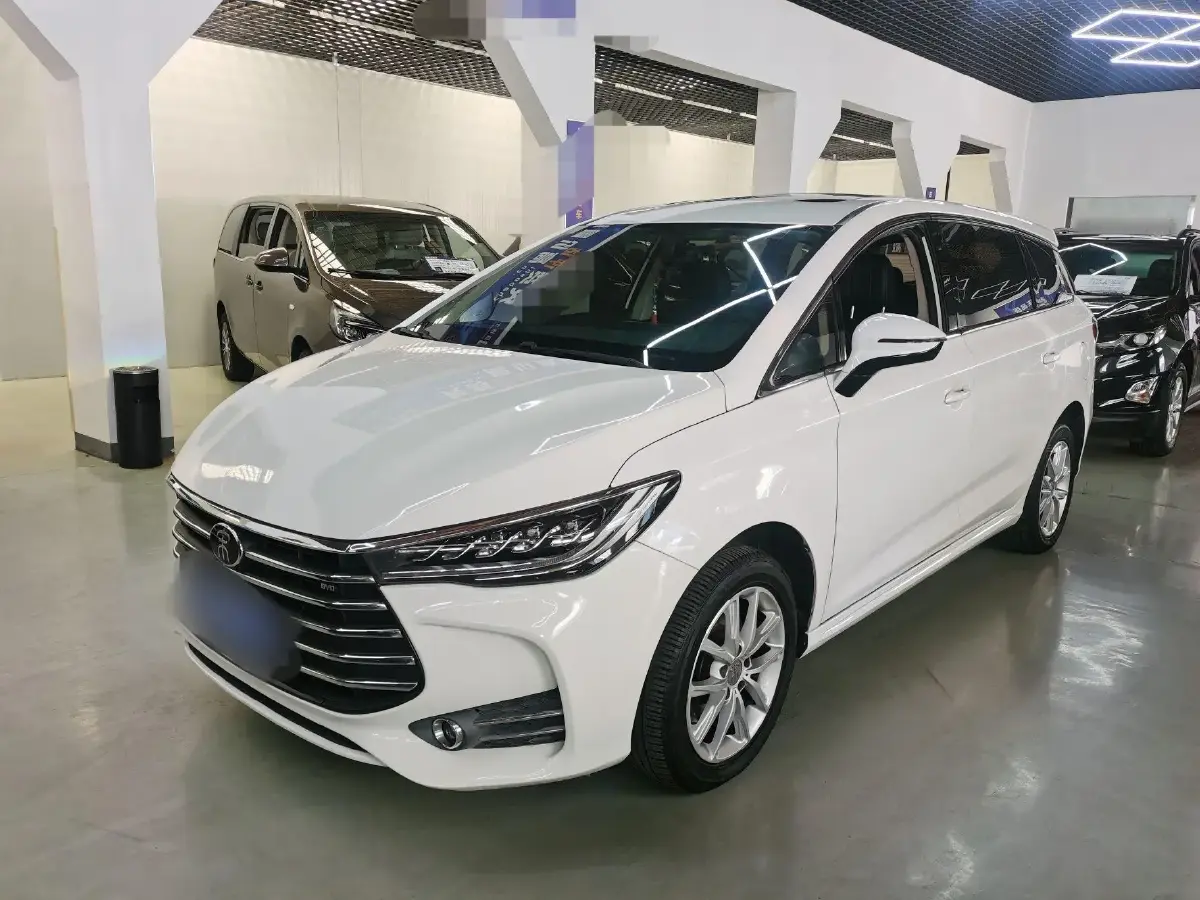 2019 BYD Song MAX 1.5T 160HP L4 6MT