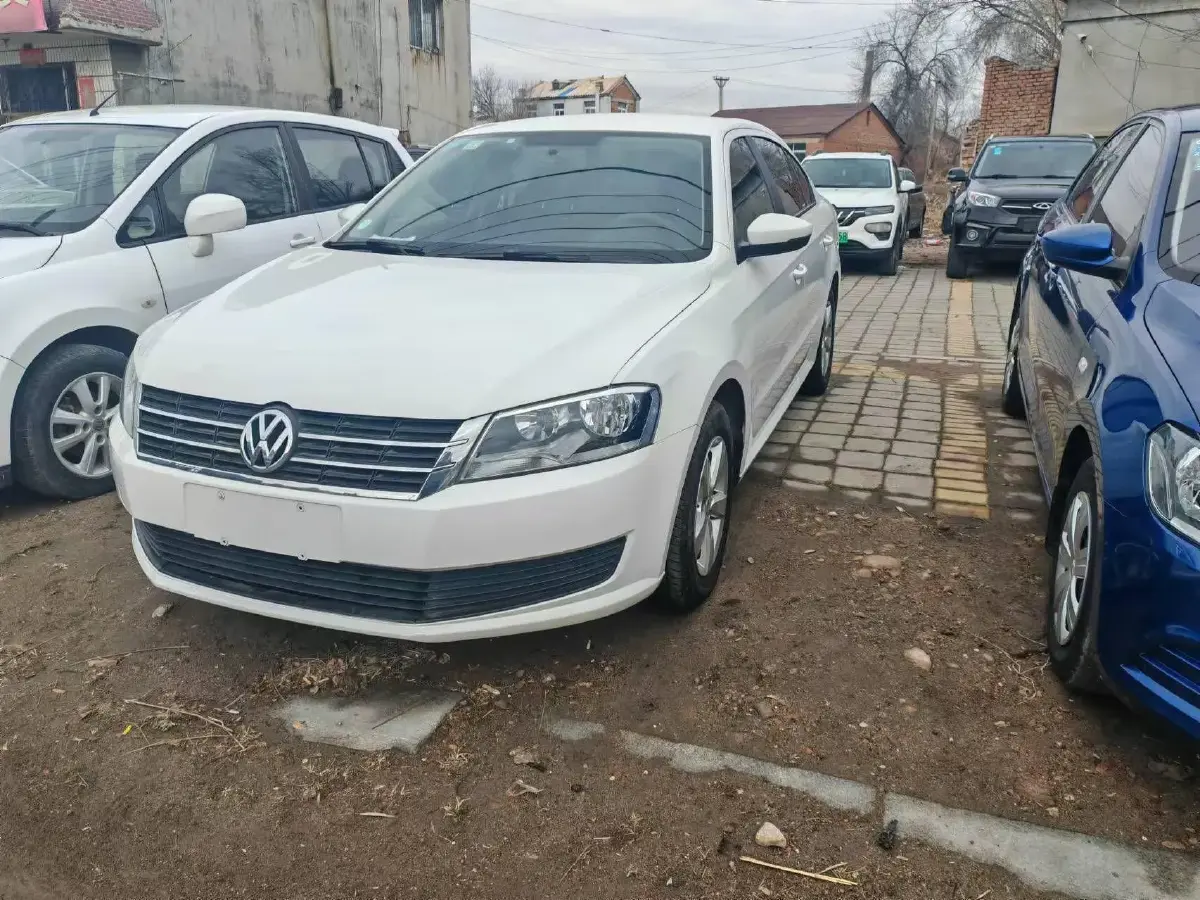 2013 Volkswagen Lavida 1.6L 110HP L4 5MT