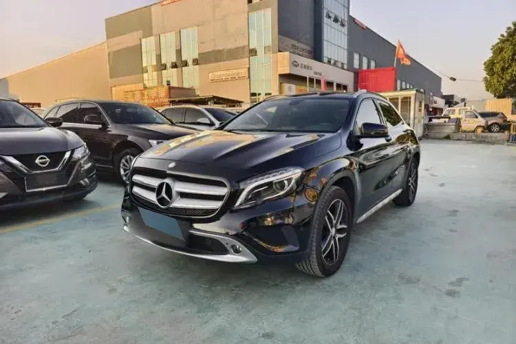 2016 Mercedes-Benz GLA Class 1.6T 156HP L4 7DCT