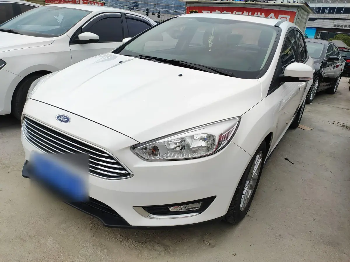2017 Ford Focus 1.6L 125HP L4 6DCT