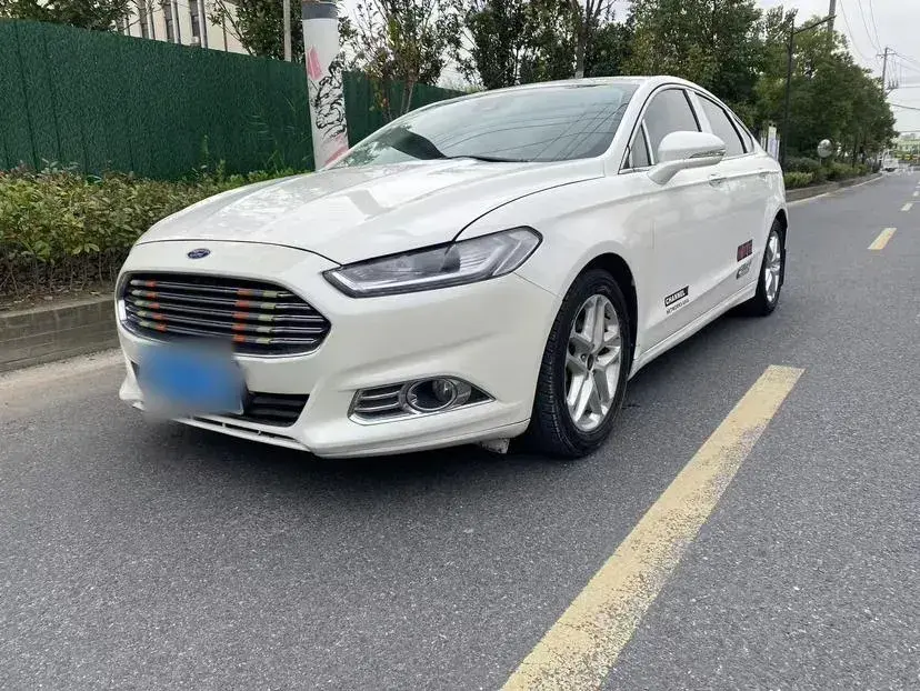 2013 Ford Mondeo 1.5T 181HP L4 6AT