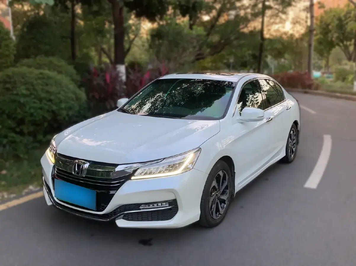 2016 Honda Accord 2.4L 186HP L4 CVT