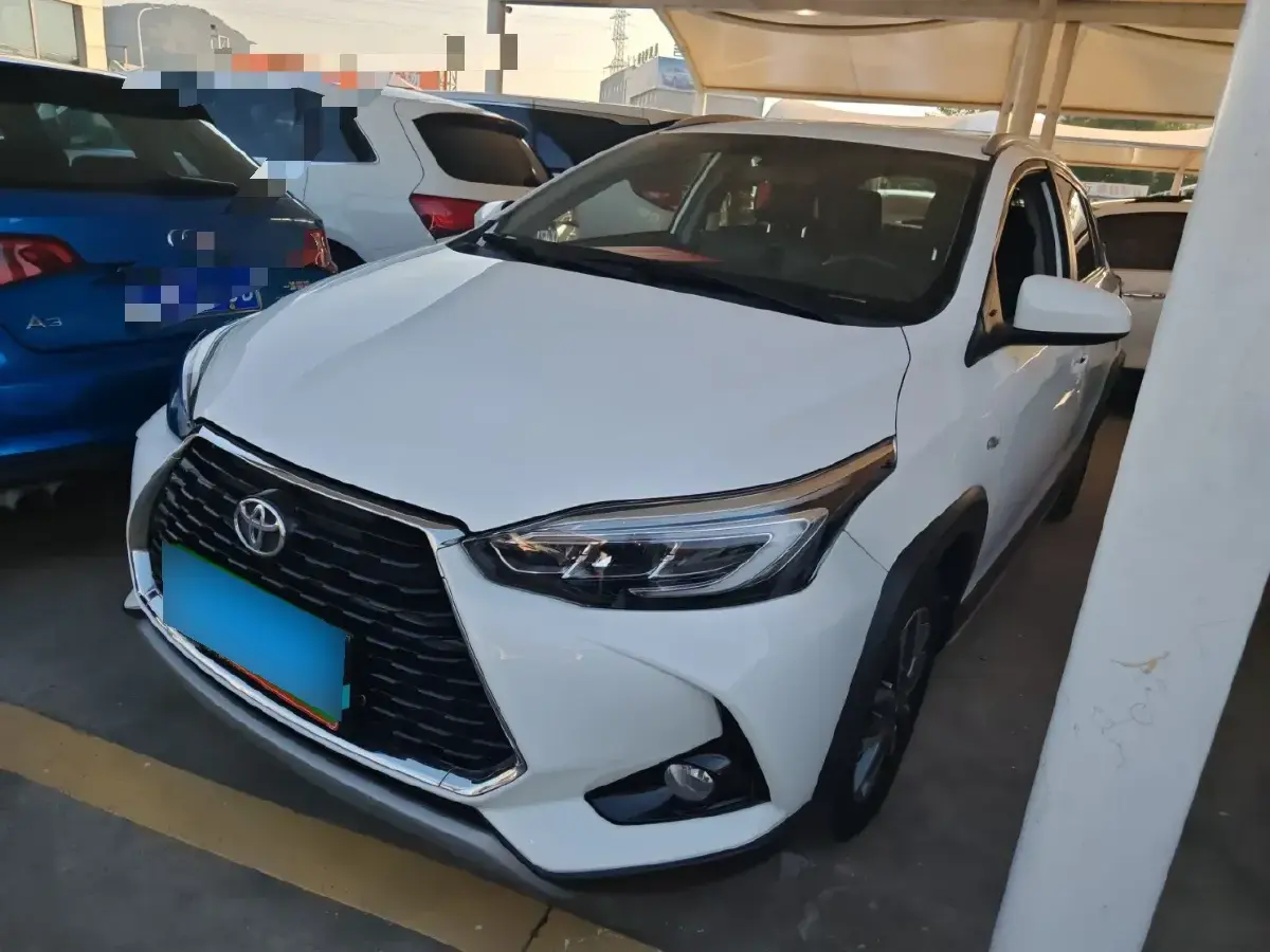 2022 Toyota Yaris L 1.5L 112HP L4 CVT