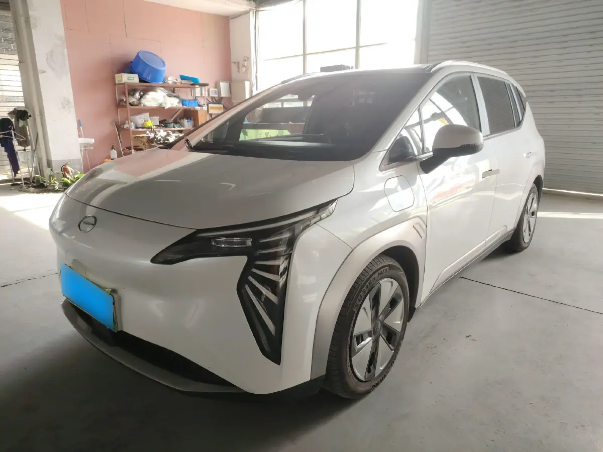 2023 Aion Y BEV 68.2KWH