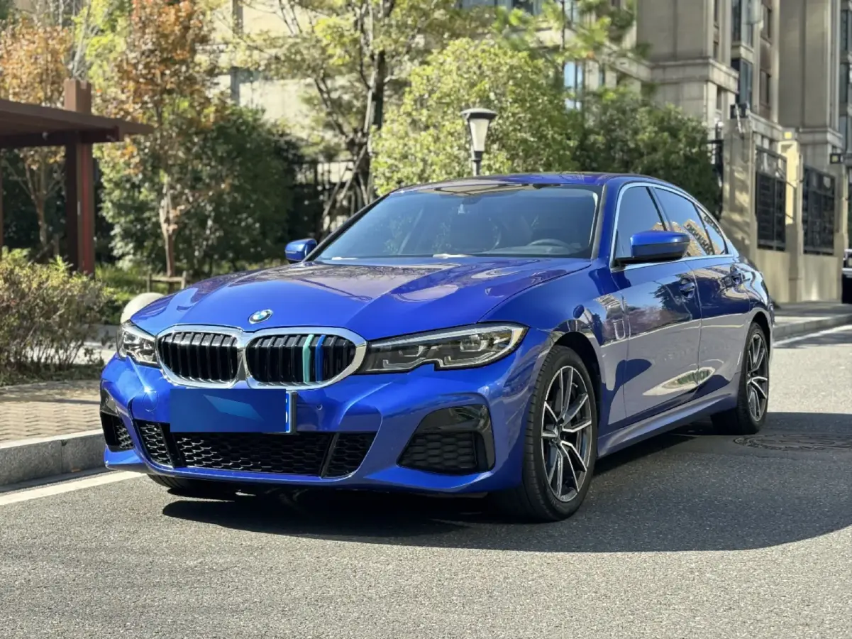 2021 BMW 3 Series 2.0T 156HP L4 8AT