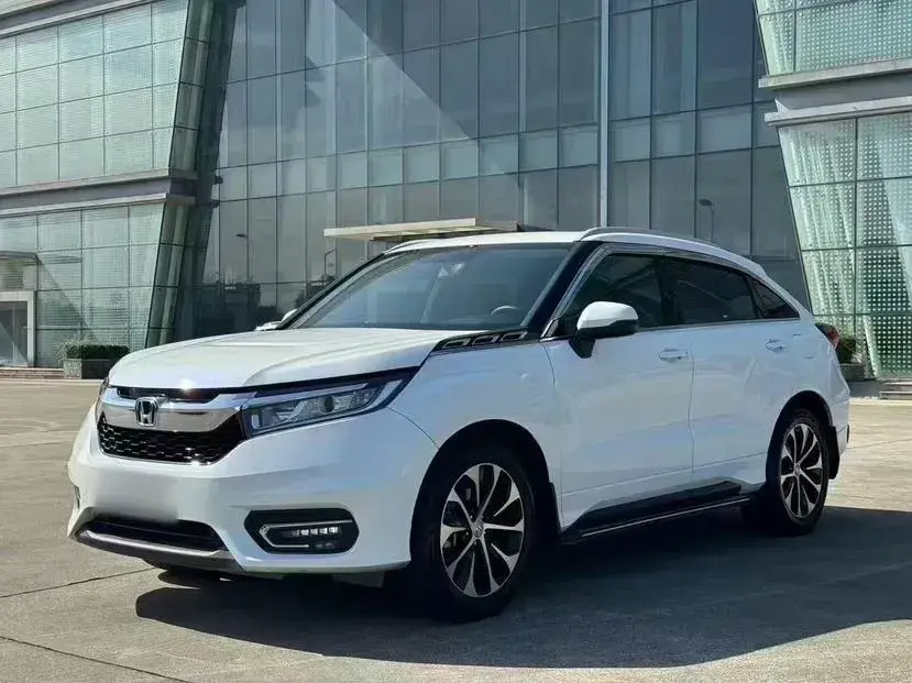 2017 Honda Avancier 1.5T 193HP L4 CVT