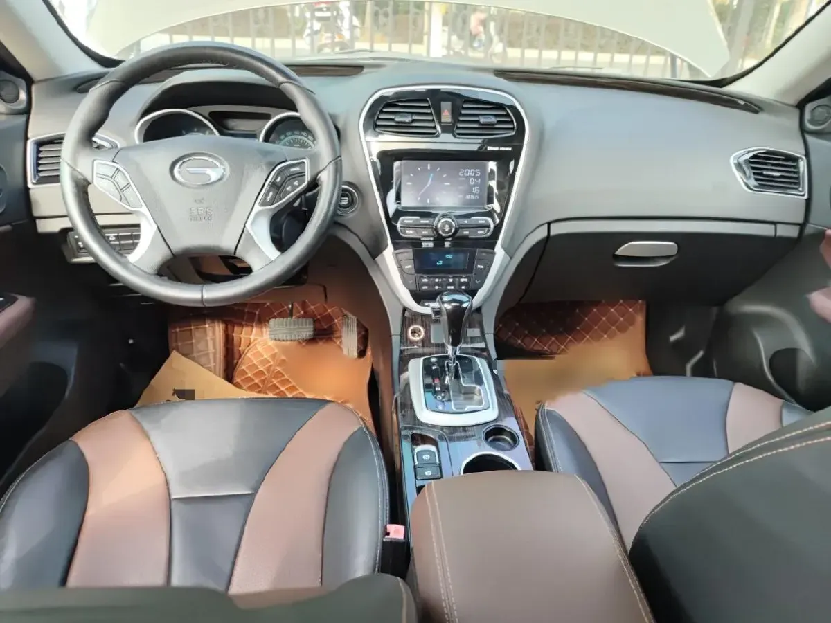 2015 GAC Trumpchi GS5 Super 2.0L 147HP L4 5AT,autocango,china used car exporter,china ev exporter,chinese used car exporter,chinese used ev exporter