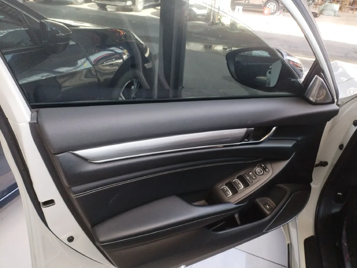 2019 Honda Inspire 1.5T 194HP L4 CVT,autocango,china used car exporter,china ev exporter,chinese used car exporter,chinese used ev exporter