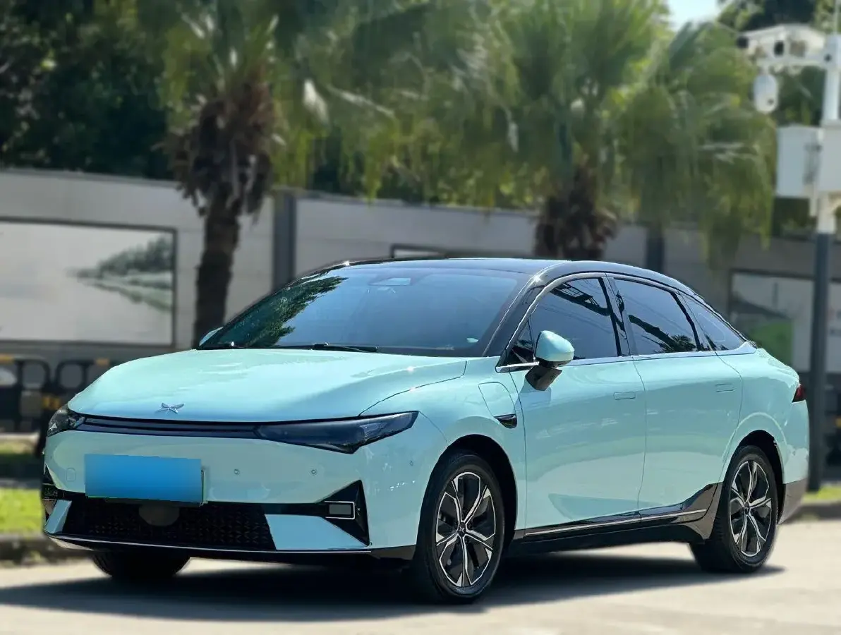 2022 Xpeng P5 BEV 55.9KWH