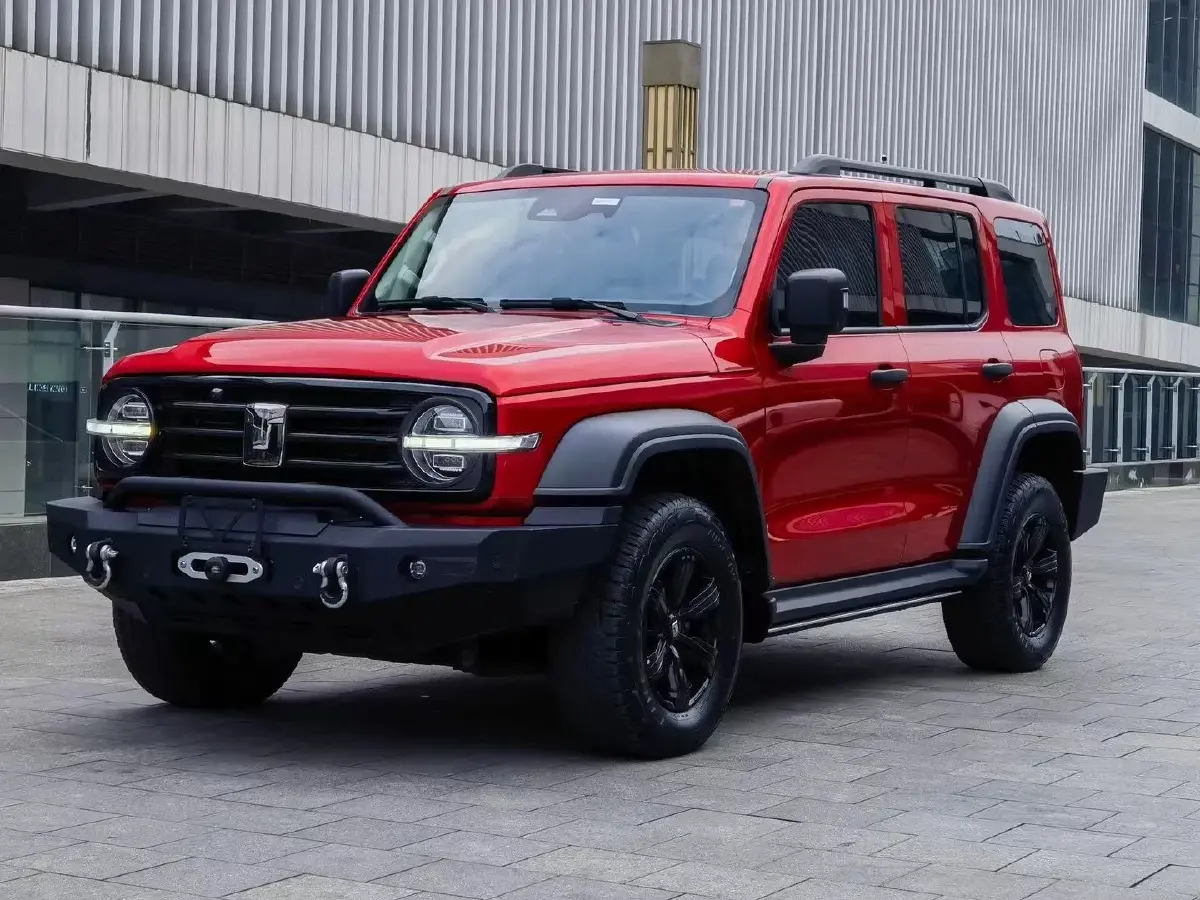 2021 Tank 300 2.0T 227HP L4 8AT