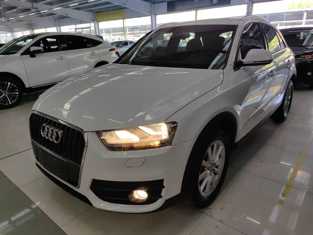 2015 Audi Q3 2.0T 170HP L4 7DCT