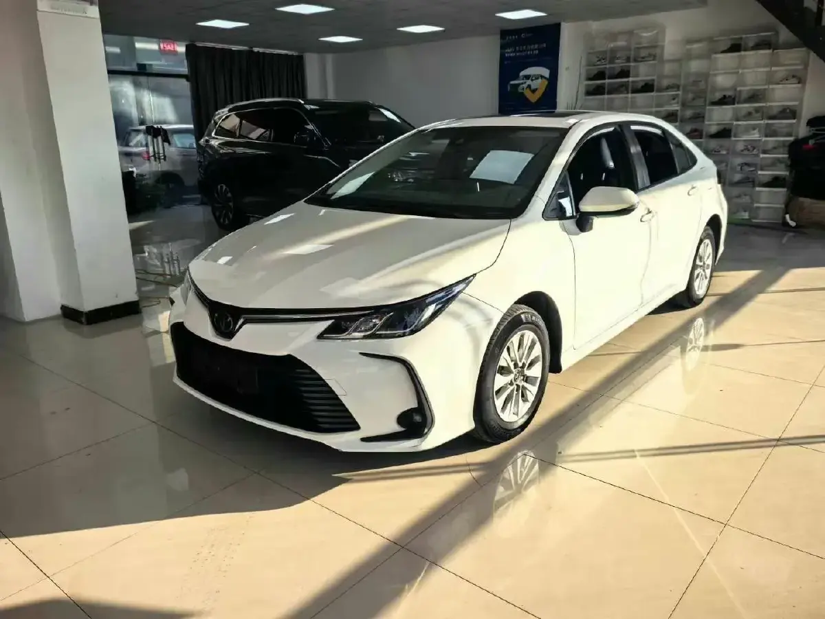 2021 Toyota Corolla 1.2T 116HP L4 CVT