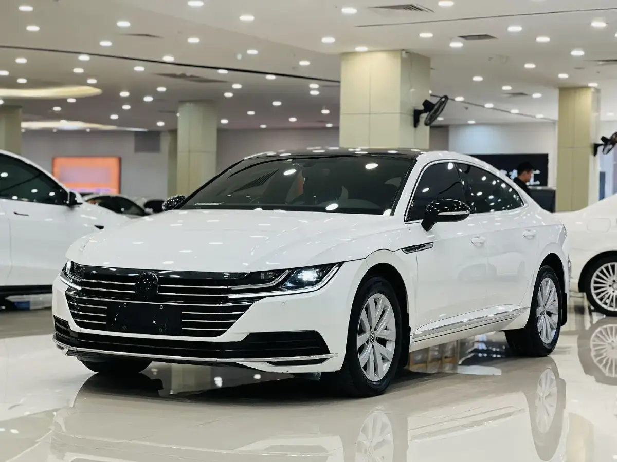 2020 Volkswagen CC 2.0T 186HP L4 7DCT