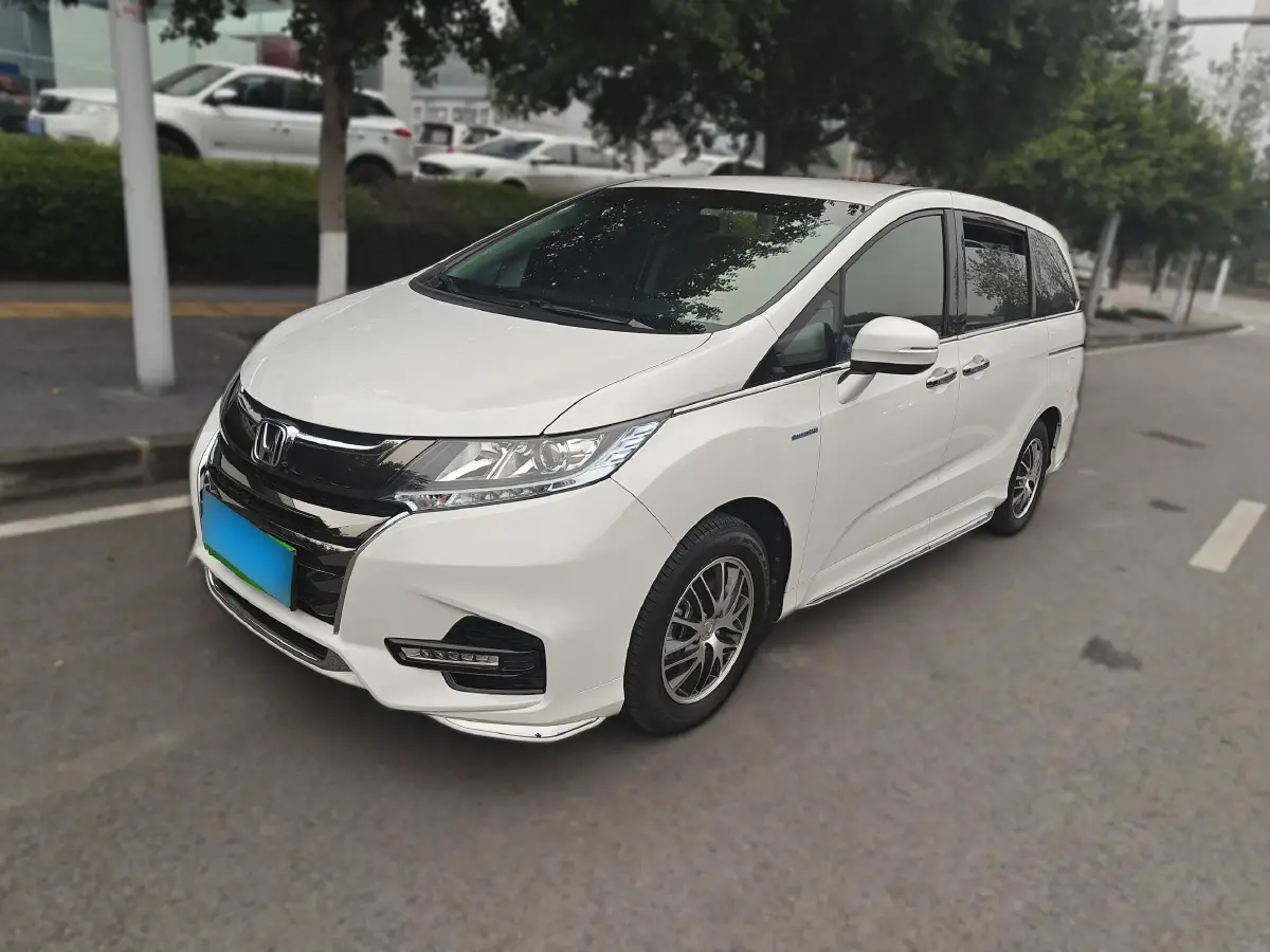 2021 Honda Odyssey 2.0L 146HP L4 E-CVT Hybrid