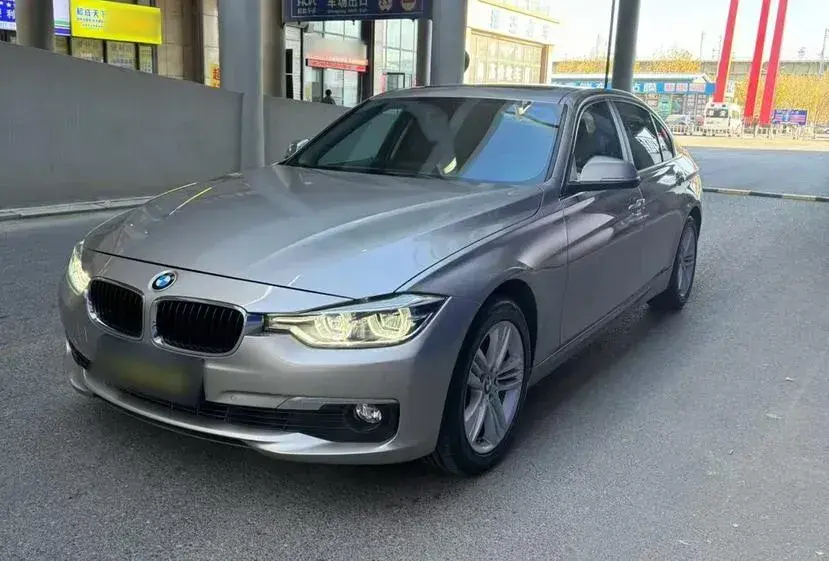 2016 BMW 3 Series 2.0T 184HP L4 8AT