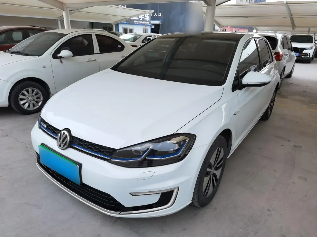 2020 Volkswagen Golf BEV 40KWH