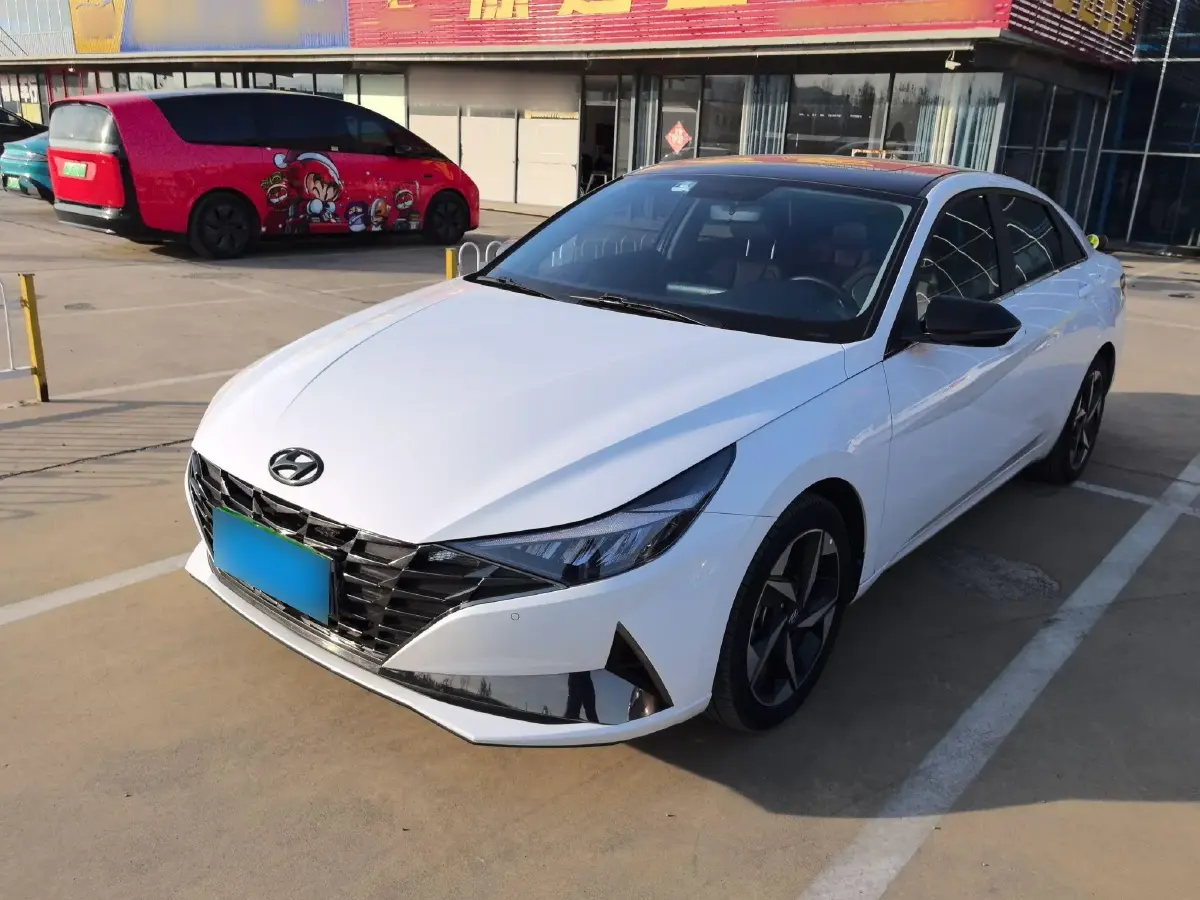 2021 Hyundai Elantra 1.5L 115HP L4 CVT