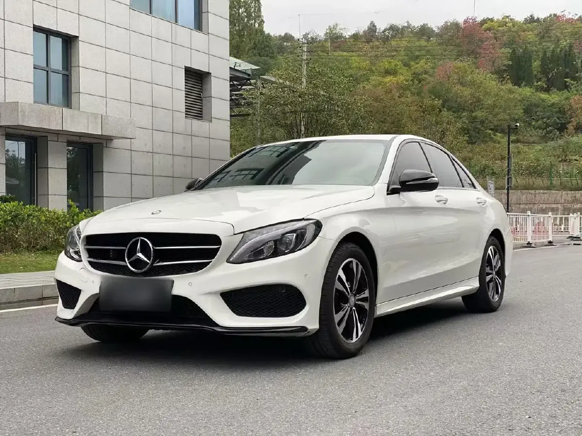 2017 Mercedes-Benz C Class 2.0T 184HP L4 9AT