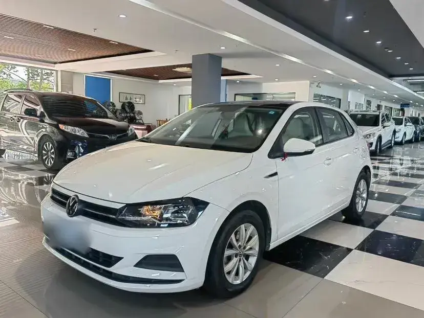 2021 Volkswagen Polo 1.5L 113HP L4 6AT