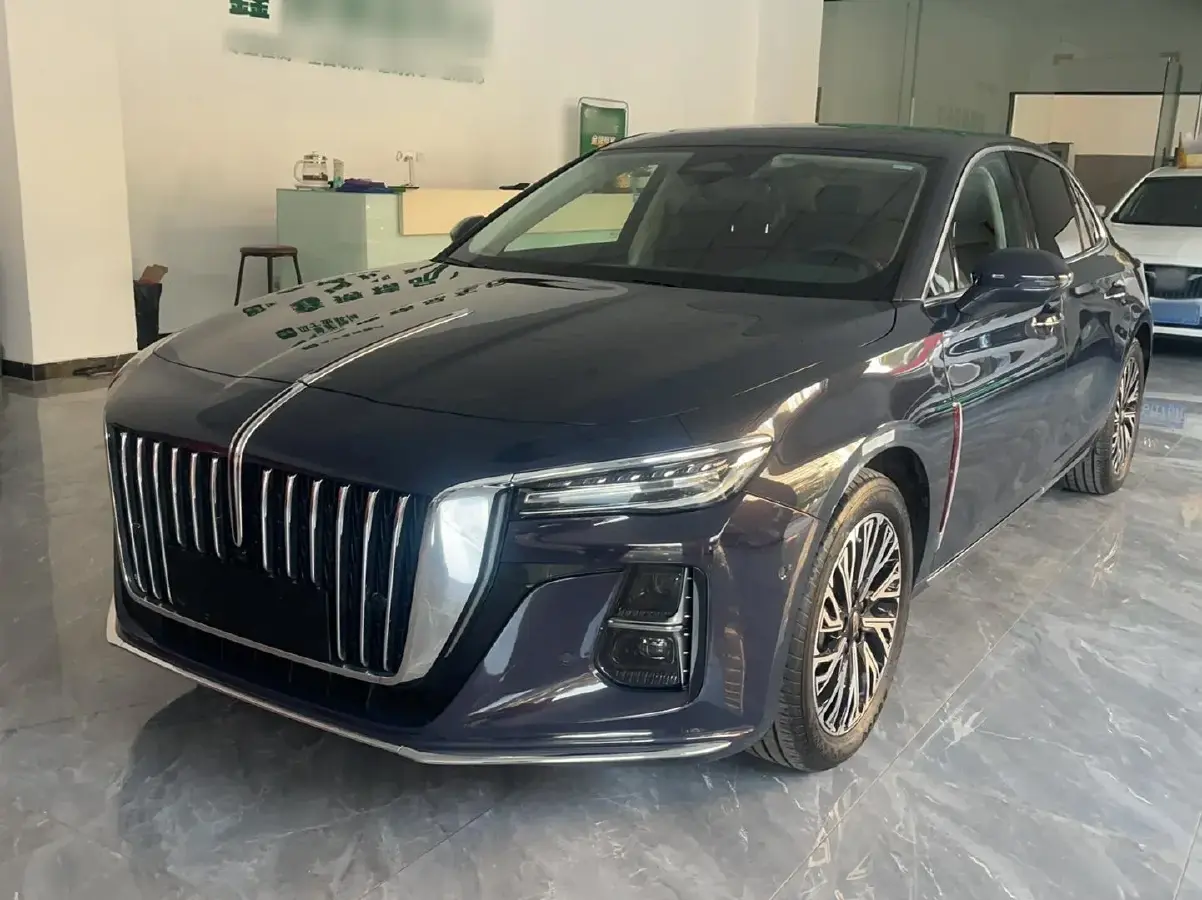 2023 HongQi H5 2.0T 224HP L4 8AT