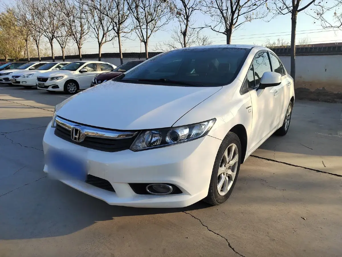 2013 Honda Civic 1.8L 141HP L4 5AT