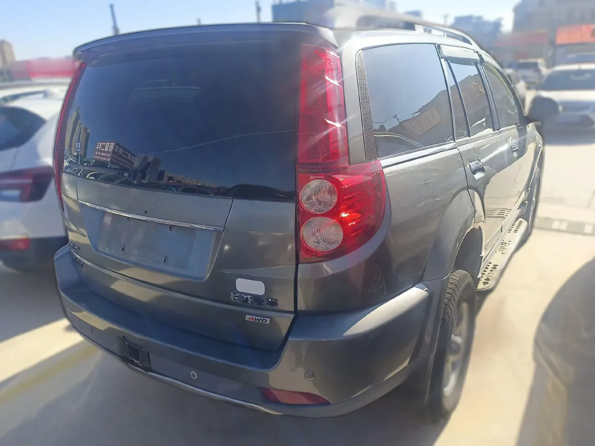 2015 Haval H5 Class 2.0T 190HP L4 6MT,autocango,china used car exporter,china ev exporter,chinese used car exporter,chinese used ev exporter