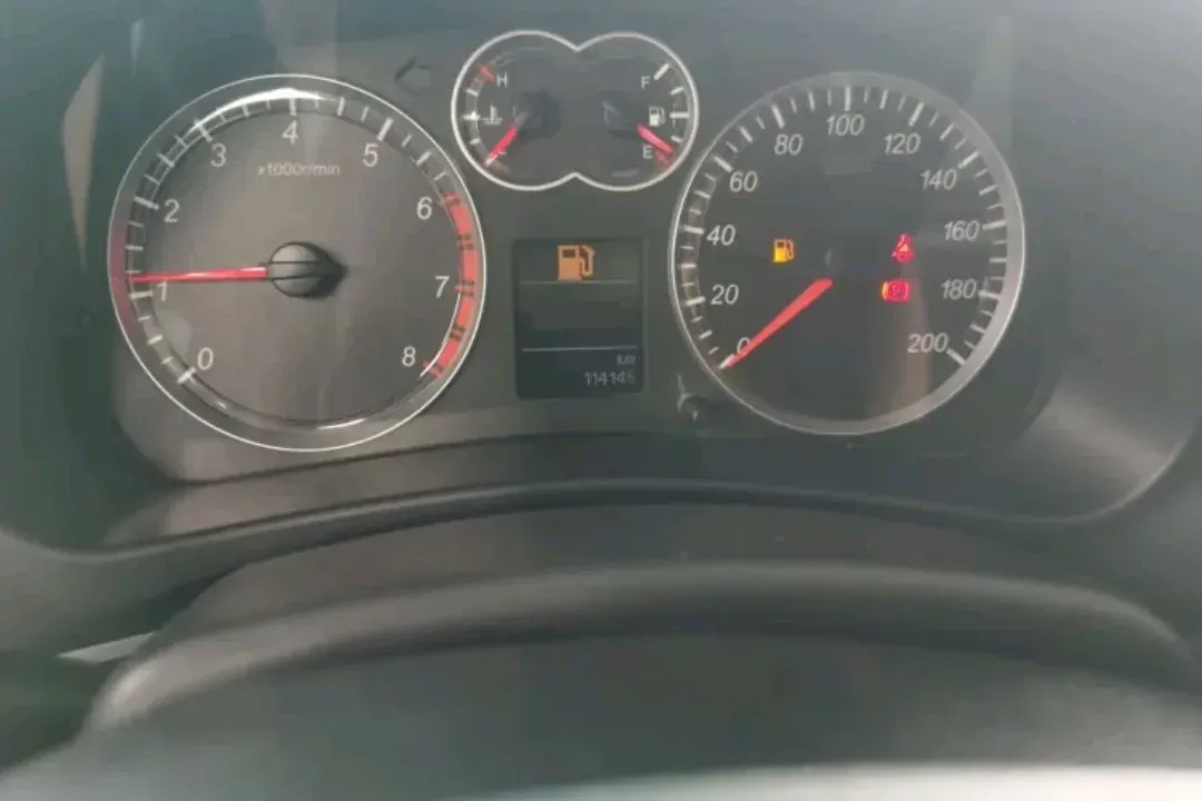 2015 Haval H5 Class 2.0T 190HP L4 6MT,autocango,china used car exporter,china ev exporter,chinese used car exporter,chinese used ev exporter