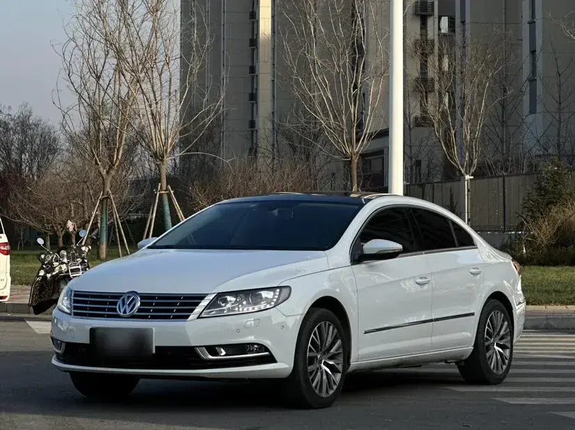 2018 Volkswagen CC 2.0T 200HP L4 6DCT
