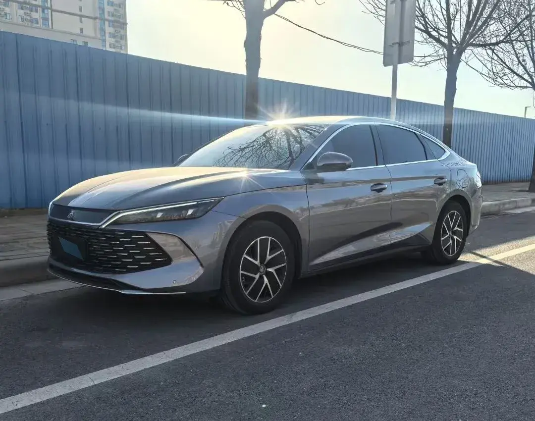 2024 BYD QinL 1.5L 101HP L4 E-CVT PHEV 15.87KWH