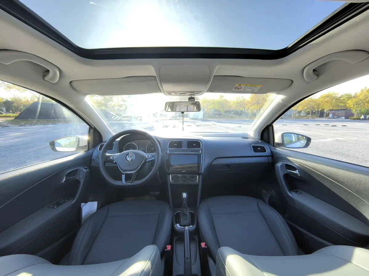 2016 Volkswagen Polo 1.6L 110HP L4 6AT,autocango,china used car exporter,china ev exporter,chinese used car exporter,chinese used ev exporter