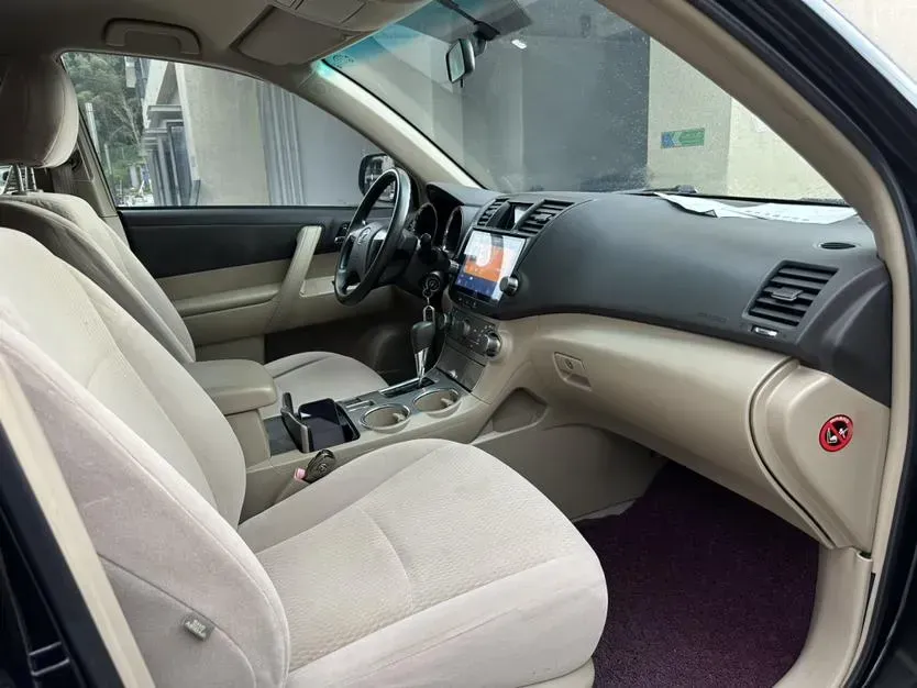 2012 Toyota Highlander 2.7L 188HP L4 6AT,autocango,china used car exporter,china ev exporter,chinese used car exporter,chinese used ev exporter
