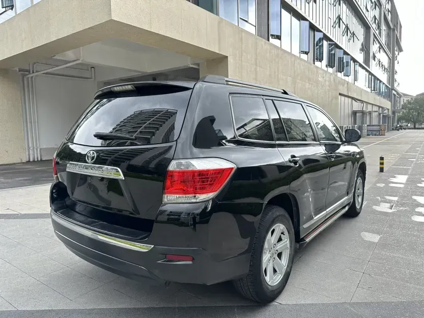 2012 Toyota Highlander 2.7L 188HP L4 6AT,autocango,china used car exporter,china ev exporter,chinese used car exporter,chinese used ev exporter