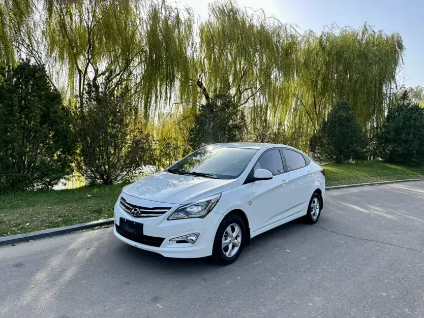 2016 Hyundai Reina 1.4L 107HP L4 5MT