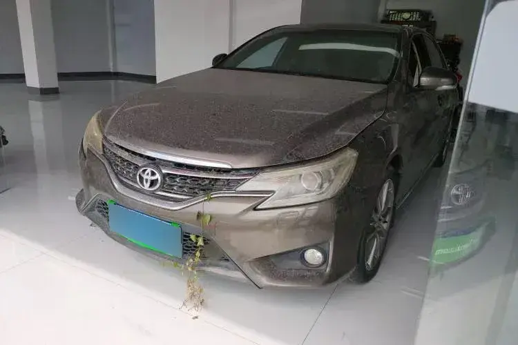 2013 Toyota Reiz 2.5L 193HP V6 6AT